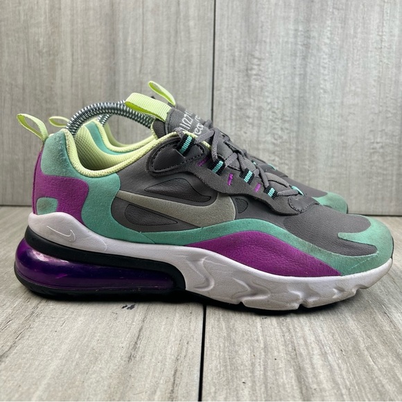 Nike Air Max 270 React Athletic Sneaker Running Shoe Girls Youth Size 6.5Y - Picture 3 of 10